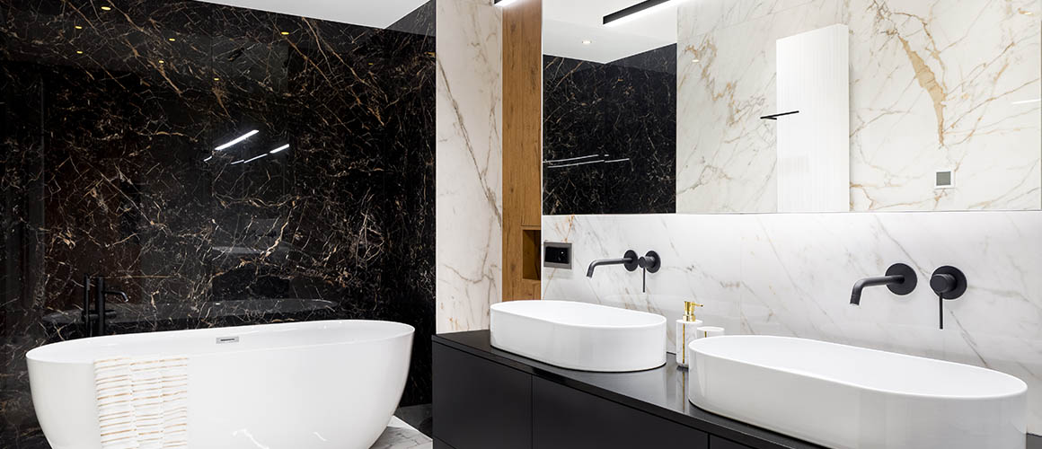Ensemble de salle de bain de Luxe en pierre naturelle fait à la main en travertin Ensemble de salle de bain de Luxe en pierre naturelle fait à la main en travertin